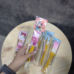 Đồ dùng 1 lần tiện lợi dành cho nướng :1 cặp bao tay nylon, kẹp gắp inox, 10 xiên tre, cọ quét dầu