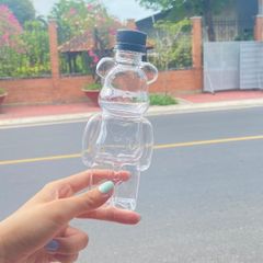Giá Sỉ Bành Chai Nhựa đựng trà sữa Hình Gấu Bear Brick 400ml và Bành chai gấu BearBrick 250ml
