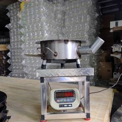 Bếp củi cải tiến Hương Giang siêu bền tròn 40cm chống đen nồi,có ống khói thoát, bệ đỡ củi,hứng tro