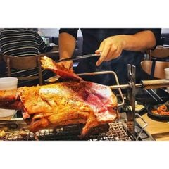 Xiên nướng quay inox nướng đùi dê, đùi cừu – Dùng cho bếp nướng quay tay tại bàn