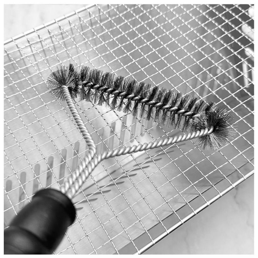 Cây Cọ Thép Chà Rửa Vỉ Nướng BBQ – Tay Cầm Dài Tiện Dụng, Đánh Bay Mọi Vết Bẩn