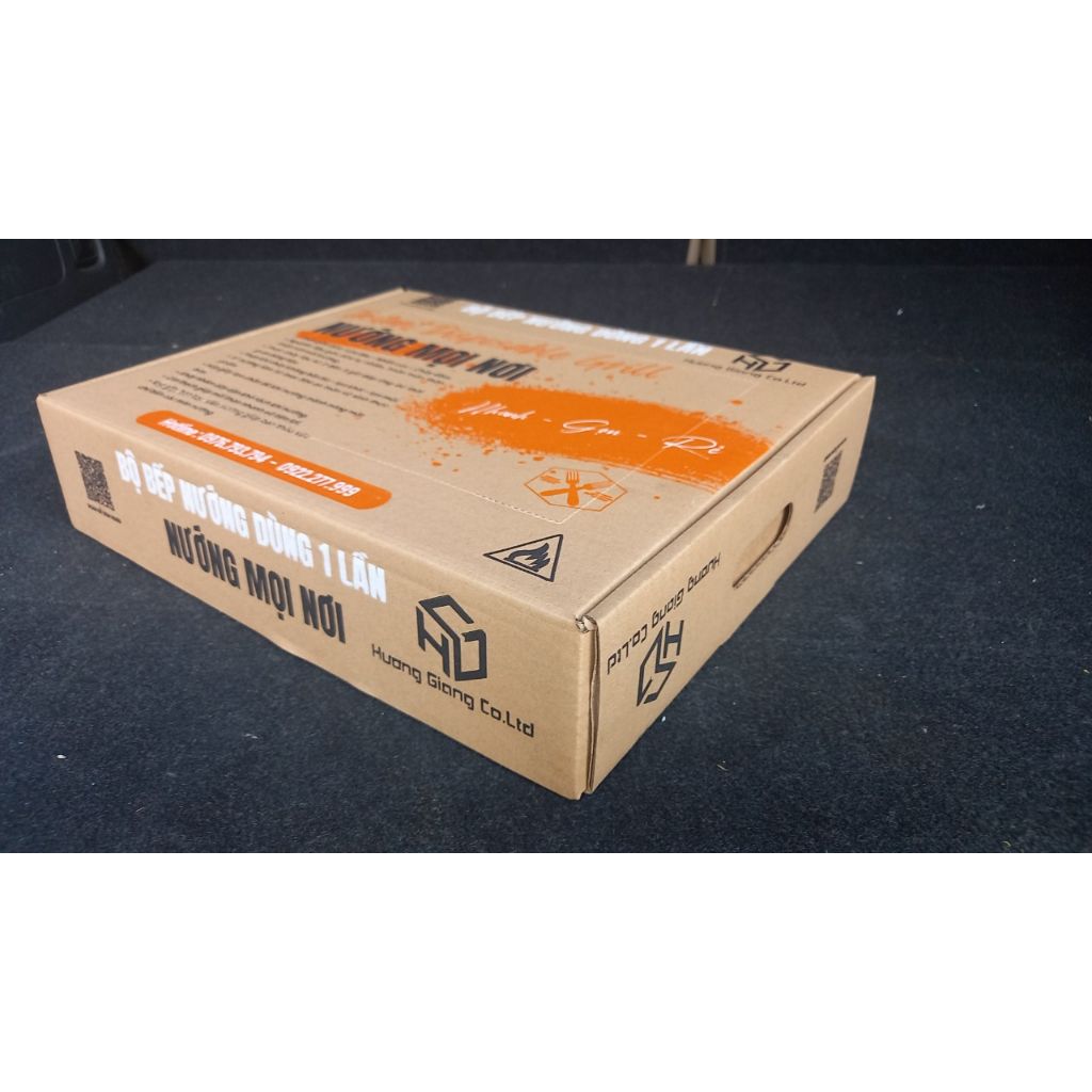 Bếp nướng than dùng 1 lần tiện lợi đầy đủ than,mồi than,vỉ nướng, kẹp gắp, cọ quét, xiên tre