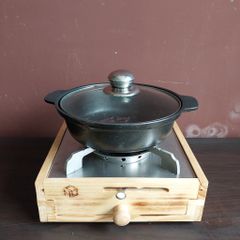 Nồi lẩu nhôm đúc chống dính cao cấp có 6 size lựa chọn dùng cho món kho quẹt, mì cay, nghêu hấp, lẩu...