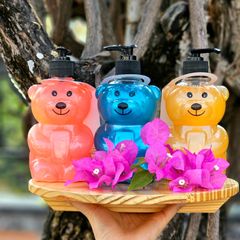 Nước rửa tay 450ml-Xà phòng rửa tay cho quán ăn, quán trà sữa chai gấu dễ thương - Mùi cam,dâu,Xmen