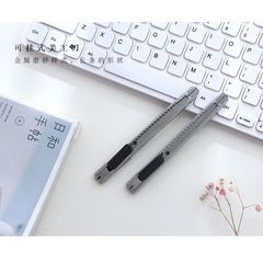 Dao Rọc Giấy Mini Vỏ Thép – Sắc Bén, Tiện Dụng
