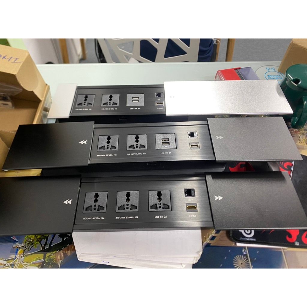 Sạc usb kèm ổ cắm điện 220V trên mặt bàn làm việc - Công sạc USB tiện lợi trên bàn làm việc