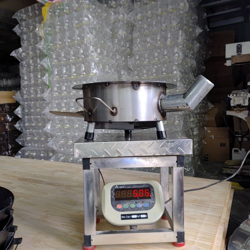 Bếp Củi Cải Tiến Hương Giang 40cm – Siêu Bền, Chống Đen Nồi,Ống Khói Thoát, Bệ Đỡ Củi, Khay Hứng Tro