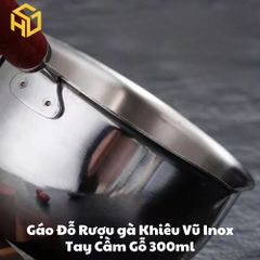 Chiếc Nồi Nhỏ 300ml Inox Tay Cầm Gỗ 