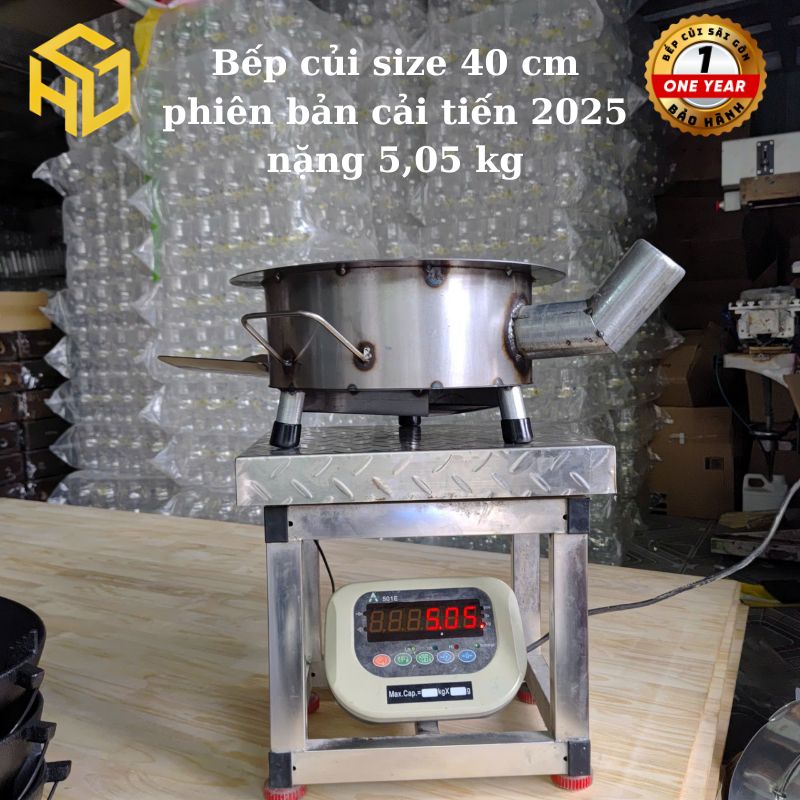 Bếp củi Sài Gòn tròn đ kính 40cm có ống khói, thân bếp dày chịu nhiệt tốt, tiết kiệm củi gấp 3 lần