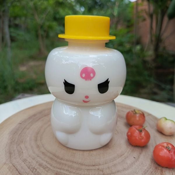 Chai nhựa pet 350ml in hình các nhân vật dễ thương capypara, labubu, hello kitty, kuromi, vịt, gấu nâu đựng kẹo, trà sữa