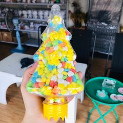 Giá Sỉ Chỉ Từ 1 Bành 60 chai nhựa PET 400ml  đựng trà sữa, nước ép, bánh kẹo  hình Cây thông Noel