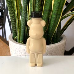 Giá Sỉ Bành Chai Nhựa đựng trà sữa Hình Gấu Bear Brick 400ml và Bành chai gấu BearBrick 250ml