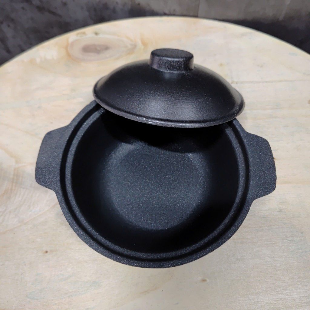 Nồi kho quẹt chất liệu nhôm đúc nguyên khối nắp nhôm size nhỏ mẫu cầm vừa tay siêu bền không lo vỡ