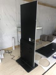Màn Hình Quảng Cáo Chân Đứng 49 Inch