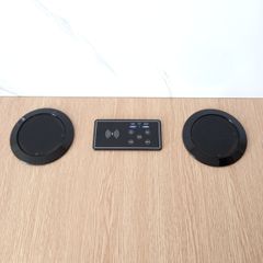 Bàn Làm Việc Gỗ MDF Tích Hợp Sạc không dây, Sạc USB, loa Kết Nối Bluetooth