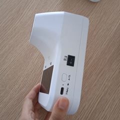 Nhiệt kế hồng ngoại treo tường hoặc chân đỡ K3-Plus
