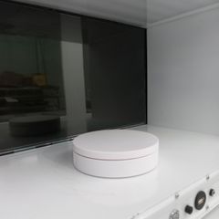 TỦ TRƯNG BÀY MÀN HÌNH TRONG SUỐT 32 INCH