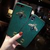 Ốp Da iPhone Gucci Hình Con Ong Đính Đá Sang Trọng