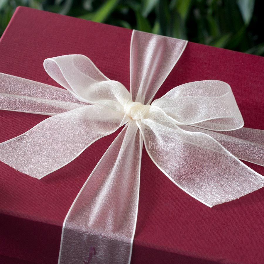 Hộp quà sinh nhật cao cấp HQCN006 có bán tại Candyshop88