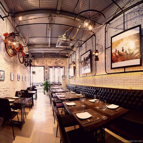 NHÀ HÀNG SIGLO'S HOUSE