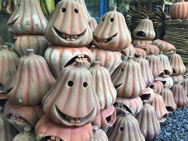  Tượng bí cười lớn trang trí Halloween, R27xC28 cm- SP000224 