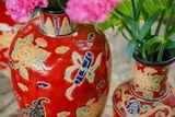  Bộ 2 bình vuốt tay khắc thủ công hoa văn Cổ Phục Việt, men đỏ mận, gốm Thủ Biên- 1004b1u041 