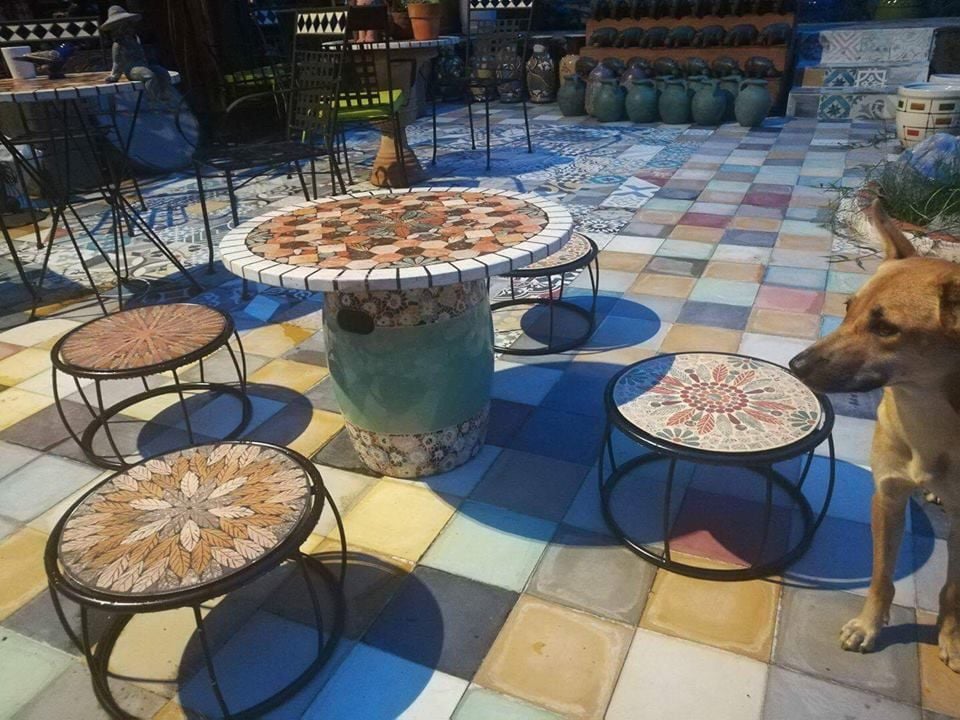  Mosaic cổ điển, bàn ghép gốm tròn, họa tiết bông sáng, R60cm 