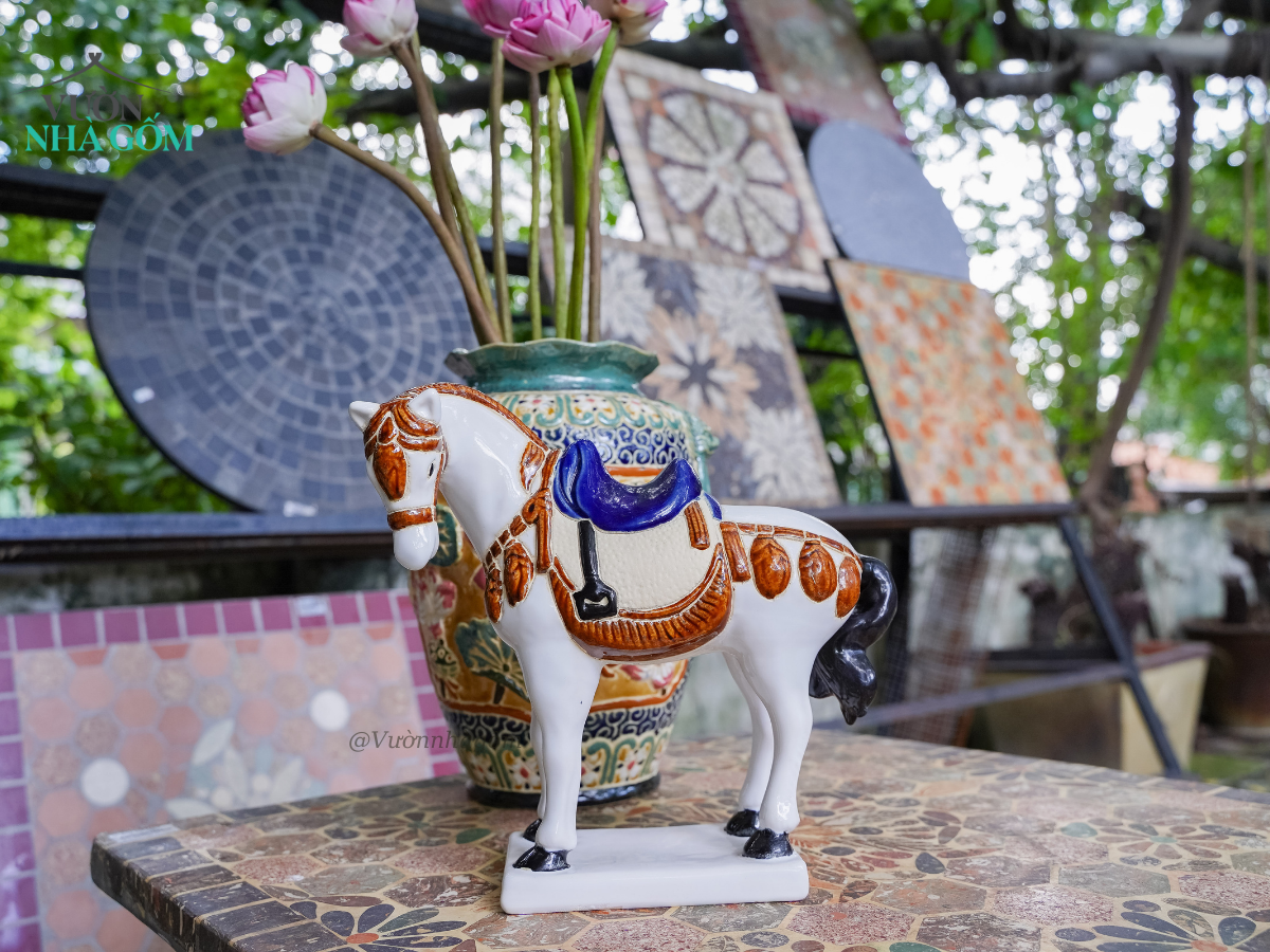  Ngựa gốm men màu dáng mới, gốm mỹ nghệ Nam bộ, C17 x R25cm- SP001072 