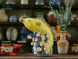  Cá chép vàng may mắn, cá gốm mỹ nghệ chạm lọng thủ công, gốm Nam Bộ, D30 x C35cm-SP000115 