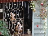  Tắc kè bông chấm khắc bách hoa, gốm thủ công mỹ nghệ Nam Bộ, D40cm- 02010k2071 