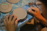  Tách uống trà Thủ Biên, thực hiện vẽ thủ công họa tiết gà trống, Gốm Thủ Biên, C15xR10-SP002292 