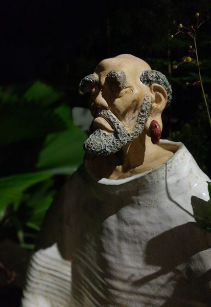  Tác phẩm gốm điêu khắc, Đạt Ma Tràng Hạt- 0106m1b7800 