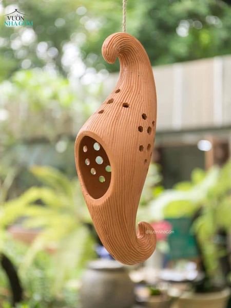  Chậu treo đất nung có lỗ, trồng cây, lọng đèn, D15cm, gốm Nam Bộ- SP000493 