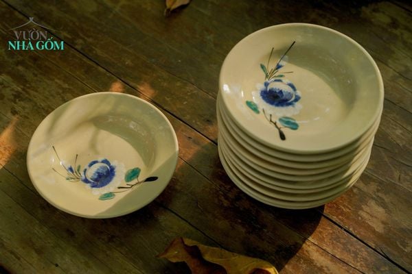  Dĩa tròn vẽ tay họa tiết bông xanh size nhỏ, C3xR15 cm - SP000947 