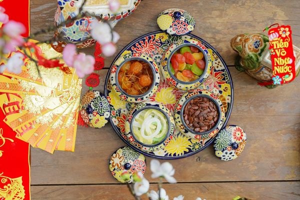  Bộ sản phẩm cao cấp độc quyền, gốm thủ công, xưởng Thủ Biên, quà tặng cao cấp Tết Giáp Thìn-SP002159 