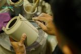  Bộ bình trà vẽ gà trống, họa tiết dân gian vẽ thủ công, gốm Thủ Biên thực hiện bởi Cô Yến 