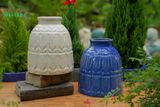  Bình cắm hoa, họa tiết hoa Tulip, men trắng muối tiêu và xanh dương, Cao 23cm x Miệng 10cm- SP002053 