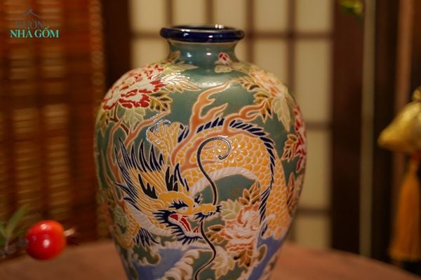  Bình gốm thủ công khắc đề tài Rồng kết hợp Hoa Mẫu Đơn, Gốm Thủ Biên, C31 x M7cm, dùng làm Quà tặng, Cắm hoa & Trang trí- SP002792 