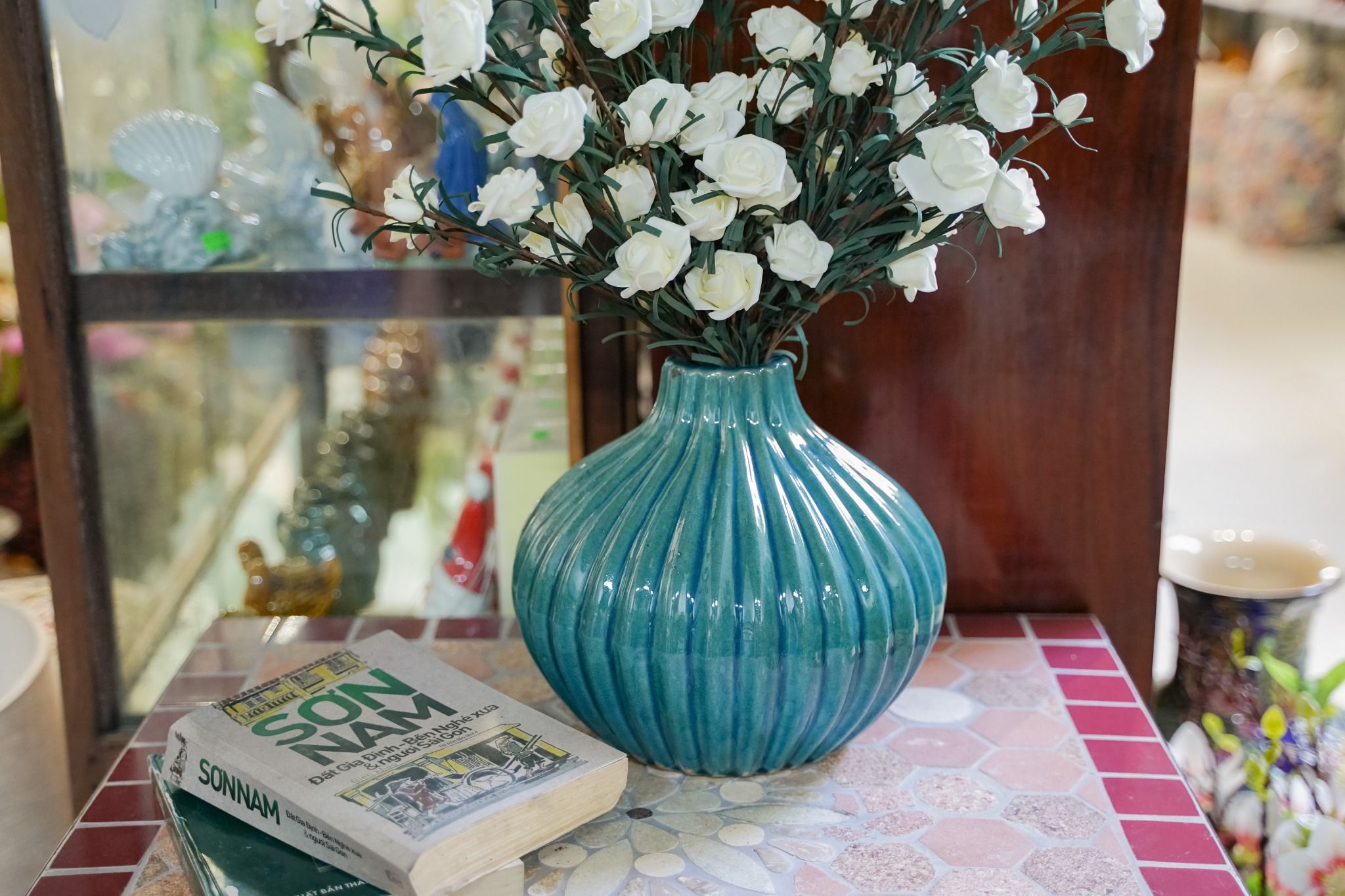  Bình củ tỏi xanh dương ngọc, bình cắm hoa gốm Nam bộ, H25cm 