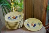  Dĩa dẹt vẽ gà, không viền, hoa tím - Gốm Lái Thiêu Nam Bộ, R20 x C2 cm-SP002121 