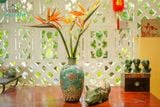  Bộ 2 bình vuốt tay khắc thủ công hoa văn Cổ Phục Việt, men xanh đồng, gốm Thủ Biên- 1004c3p1350 