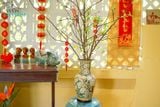  Bình khắc thủ công hoạ tiết Mai Điểu, hoa mai trắng, gốm mỹ nghệ Nam Bộ, H36 cm -0104m1t031 