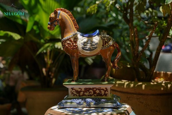  Tượng Ngựa gốm Thủ Biên có đế, sản xuất thủ công, cao cấp, làm quà tặng, C32xR12,5xD24cm- SP002483 