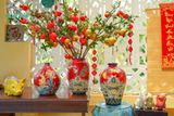  Bình cổ phục Việt tranh khắc Tùng Hạc, Gốm Thủ Biên, (C26 x R16 x M10) cm- SP002145 