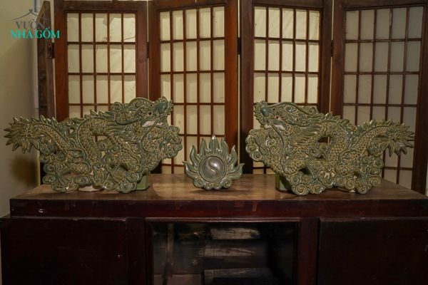  Phù điêu lưỡng long tranh châu, gốm Nam Bộ, sản xuất thủ công, cao cấp, làm quà tặng, xanh ngọc, D60 x R30cm- SP002331 