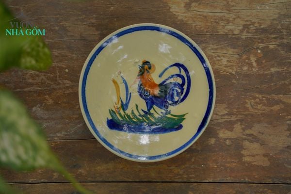  Dĩa vẽ tay họa tiết con gà size nhỏ, chén bát Lái Thiêu, C3xR15 cm- 0707g1n061 