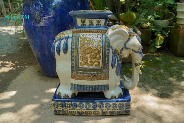  Đôn voi ma mút trắng vòi xuống (D60xR30xC63), Gốm Nam Bộ-  SP002277 