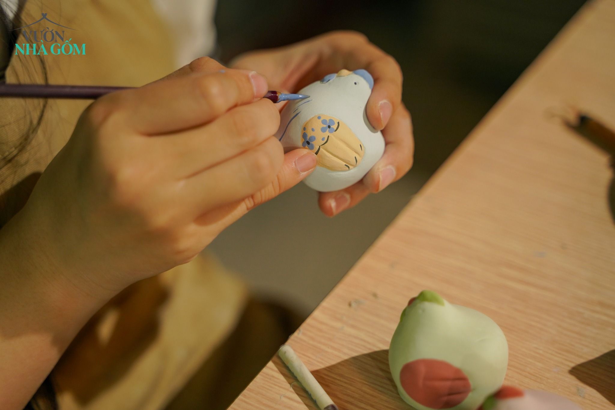 Gia đình Gà gốm ngộ nghĩnh, gốm quà tặng cao cấp, gốm thủ công độc quyền Vuonnhagom.studio