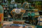  Tượng Ngựa gốm Thủ Biên có đế, sản xuất thủ công, cao cấp, làm quà tặng, C32xR12,5xD24cm 