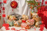  Sắc Xuân Ất Tỵ | Gà Trống, Heo Hoàng Kim, Tượng Linh Vật Ngày Đầu Năm Mới 